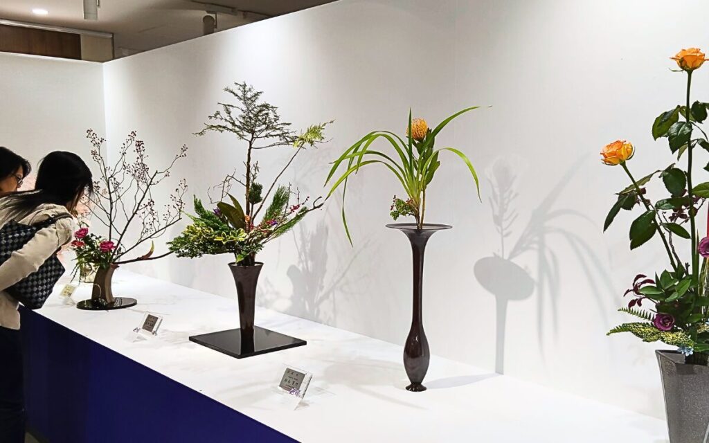 Let's Begin････花　いけばな池坊展