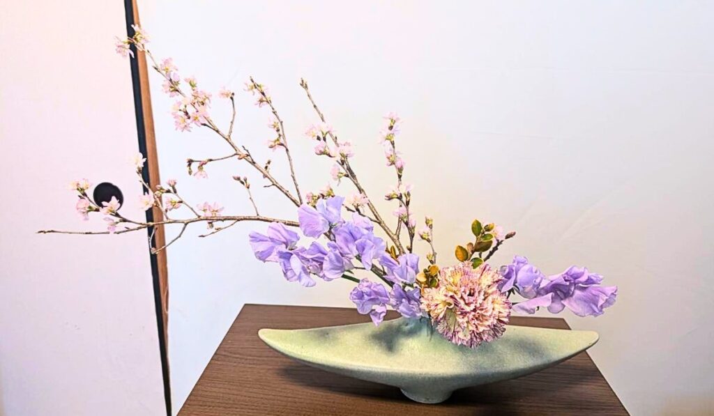 池坊　片岡いけばな教室　お稽古作品　自由花