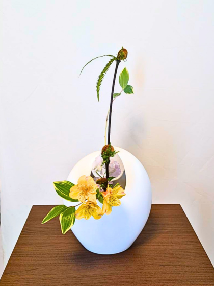 池坊　片岡いけばな教室　お稽古作品　自由花