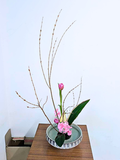 磐田市青城交流センター生け花教室　　
お稽古作品　自由花