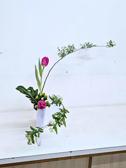 アイミティ浜松いけばな(池坊)臨時:曳馬教室 お稽古作品 自由花