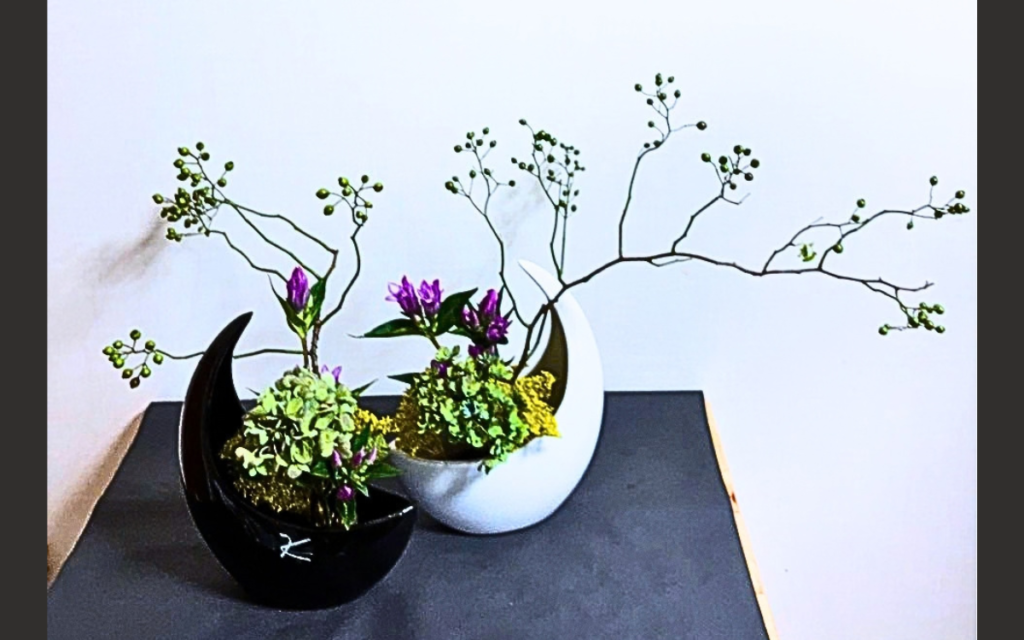池坊　松野いけばな教室　花展作品　自由花