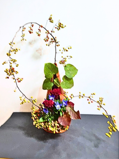 池坊　松野いけばな教室　花展作品　自由花